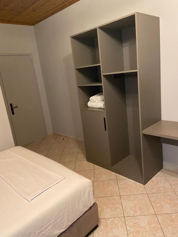 "Hotel Lili" Sarandë 외부 사진