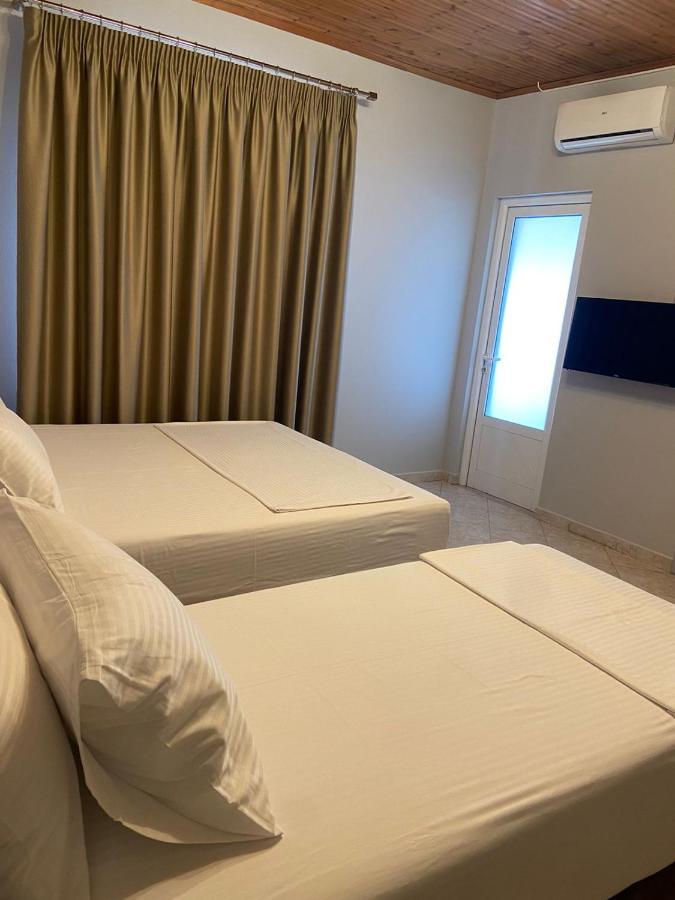 "Hotel Lili" Sarandë 외부 사진